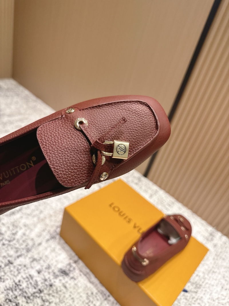 l0vis Vvtt0n loafers